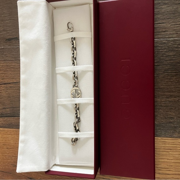 Gucci Silver and Black Chain Bracelet